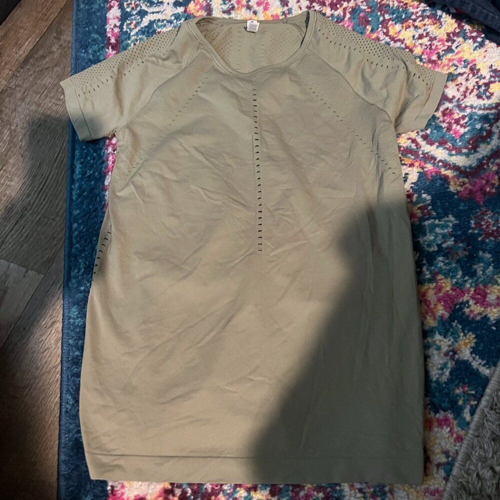 Athleta xs‎ tee